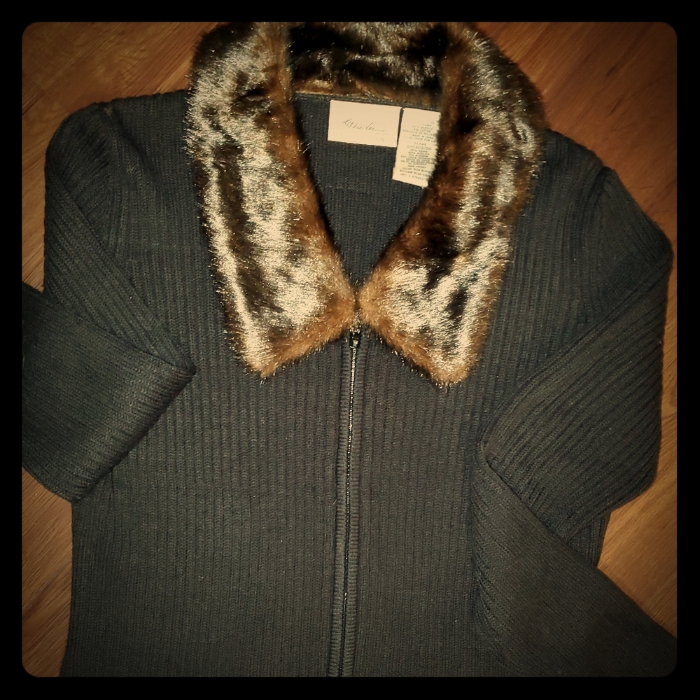 Sexy Top with Fur Collar
